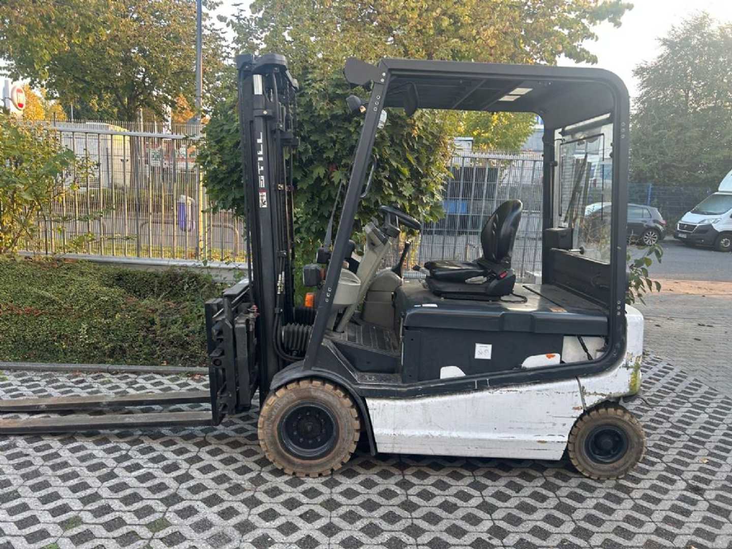 Heftruck gebruikt STILL R 60-30 ELEKTRO VIERRADFRONTSTAPLER (13073830)