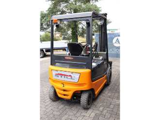 Heftruck gebruikt STILL R60-30 ELEKTRO VIERRADFRONTSTAPLER (13062972)