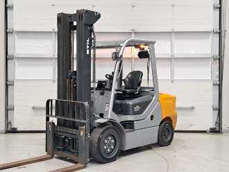 Heftruck gebruikt STILL RCD35 Plus DIESEL VIERRADFRONTSTAPLER (13051974) backdrop