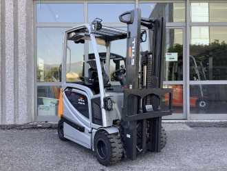Heftruck gebruikt STILL RX 20-16P ELEKTRO VIERRADFRONTSTAPLER (13073375) backdrop