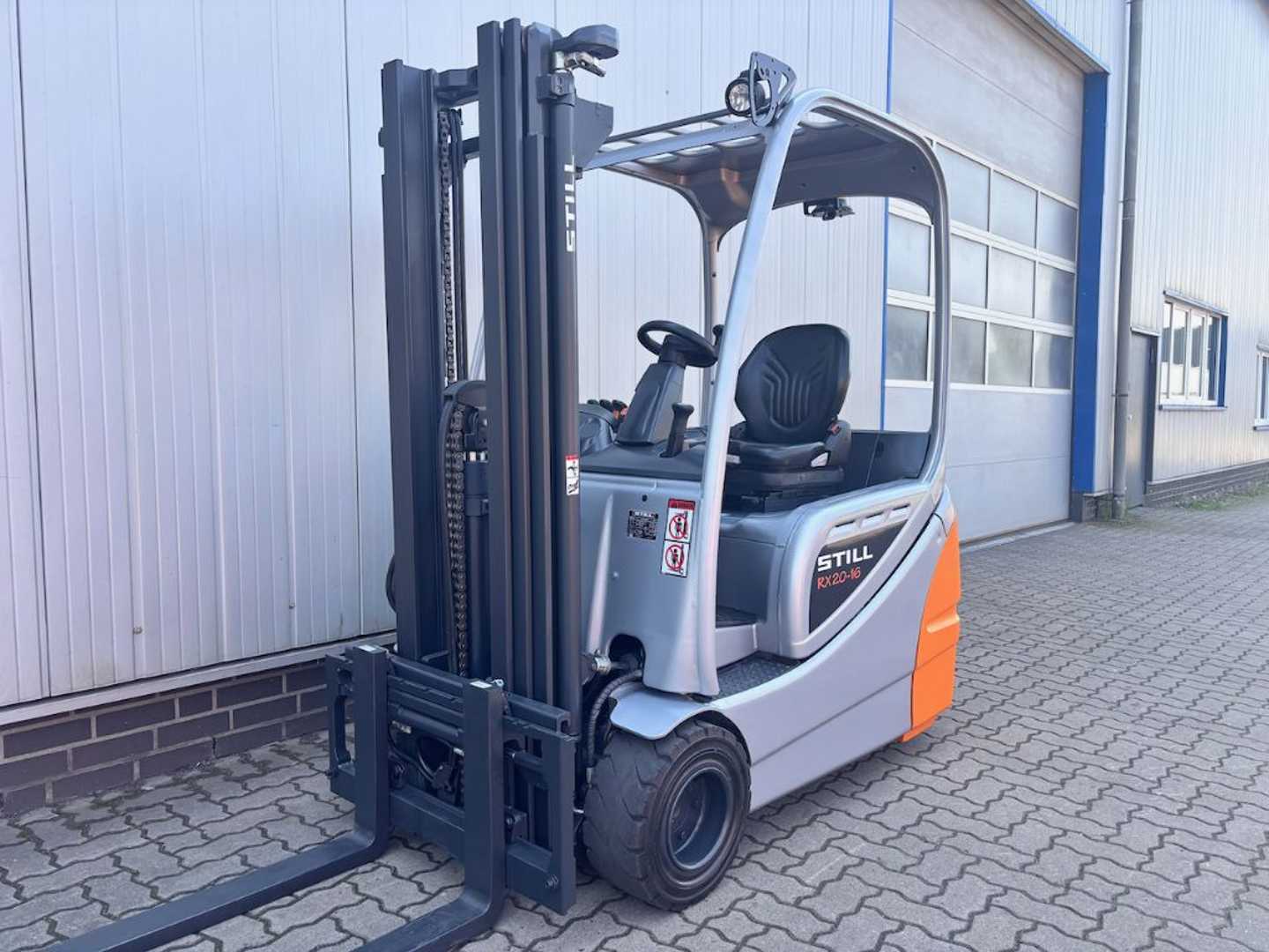 Heftruck gebruikt STILL RX20-20 - nur 540 Bst. ELEKTRO DREIRADFRONTSTAPLER (13051025)