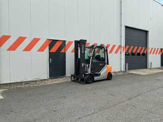 Heftruck gebruikt STILL RX70-25T GAS VIERRADFRONTSTAPLER (13054813)