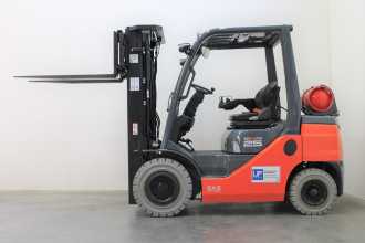 Heftruck gebruikt TOYOTA 02-8FGF25 GAS VIERRADFRONTSTAPLER (13040704)