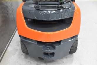 Heftruck gebruikt TOYOTA 06-8FG25F /58385/ GAS VIERRADFRONTSTAPLER (13061172)