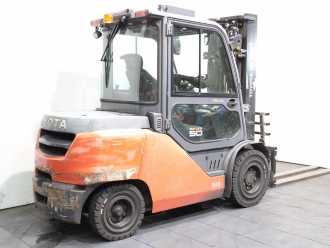 Heftruck gebruikt TOYOTA 40-8 FD 50 N DIESEL VIERRADFRONTSTAPLER (13064911)