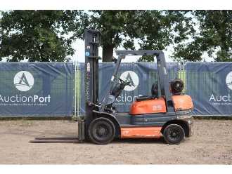 Heftruck gebruikt TOYOTA 42-6FGF25 GAS VIERRADFRONTSTAPLER (13065084)