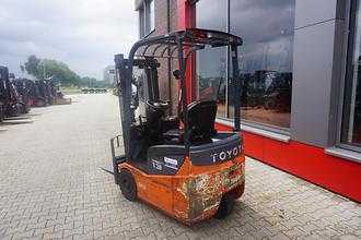 Heftruck gebruikt TOYOTA 7FBEST 13 - 2019er Batterie ELEKTRO DREIRADFRONTSTAPLER (12975237)