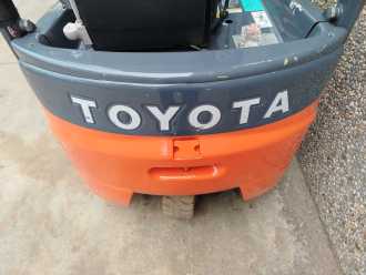 Heftruck gebruikt TOYOTA 7FBEST13 Litio ELEKTRO DREIRADFRONTSTAPLER (13075199)