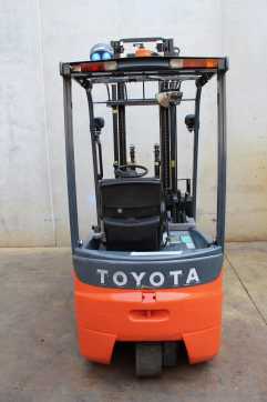 Heftruck gebruikt TOYOTA 7FBEST15 ELEKTRO DREIRADFRONTSTAPLER (13063096)