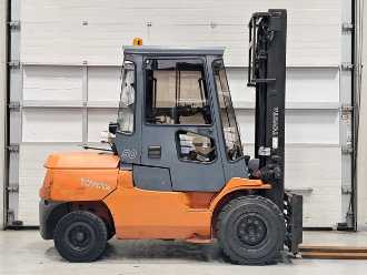 Heftruck gebruikt TOYOTA 7FDA50 DIESEL VIERRADFRONTSTAPLER (13053923)
