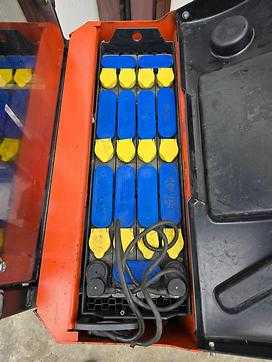Heftruck gebruikt TOYOTA 7SM16D ELEKTRO HOCHHUBWAGENDEICHSEL (12945347)