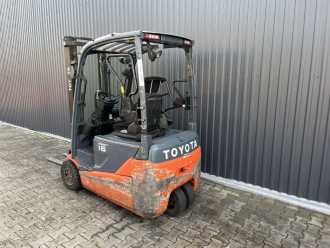 Heftruck gebruikt TOYOTA 8FBE16T ELEKTRO DREIRADFRONTSTAPLER (12989538)
