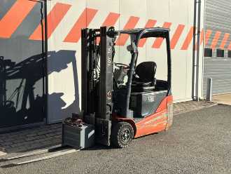Heftruck gebruikt TOYOTA 8FBEK16T ELEKTRO DREIRADFRONTSTAPLER (13073801) backdrop