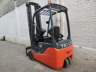 Heftruck gebruikt TOYOTA 8FBEKT16 ELEKTRO DREIRADFRONTSTAPLER (13018545)