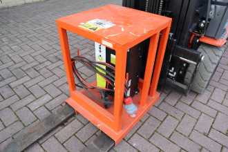 Heftruck gebruikt TOYOTA 8FBM20T ELEKTRO VIERRADFRONTSTAPLER (12925251)