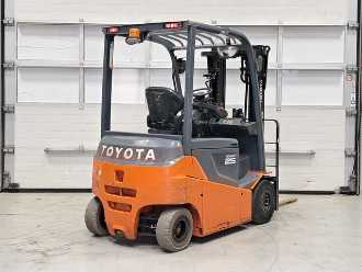 Heftruck gebruikt TOYOTA 8FBMKT25 ELEKTRO VIERRADFRONTSTAPLER (13058626)