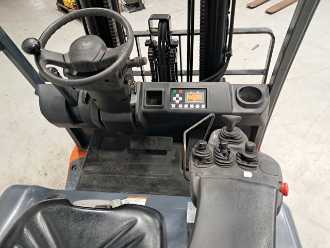 Heftruck gebruikt TOYOTA 8FBMKT25 ELEKTRO VIERRADFRONTSTAPLER (13058626)