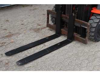 Heftruck gebruikt TOYOTA 8FBMT25 ELEKTRO VIERRADFRONTSTAPLER (13063423)
