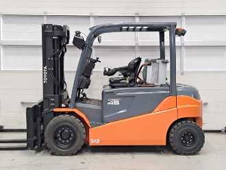 Heftruck gebruikt TOYOTA 8FBMT45 ELEKTRO VIERRADFRONTSTAPLER (13046537)