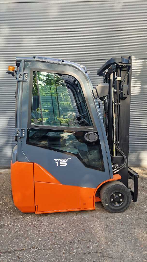 Heftruck gebruikt TOYOTA FBE15T ELEKTRO DREIRADFRONTSTAPLER (13068338)
