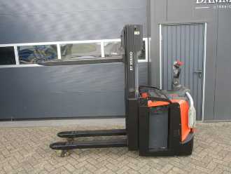 Heftruck gebruikt TOYOTA SPE200D ELEKTRO HOCHHUBWAGENFAHRERSTAND (13049299)