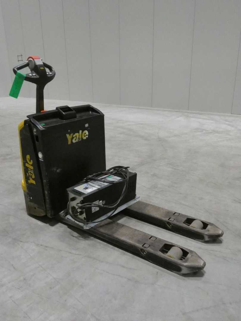 Heftruck gebruikt YALE MP16/LIION ELEKTRO NIEDERHUBWAGENDEICHSEL (13075412)