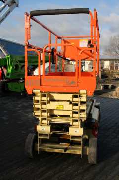 JLG 3246ES