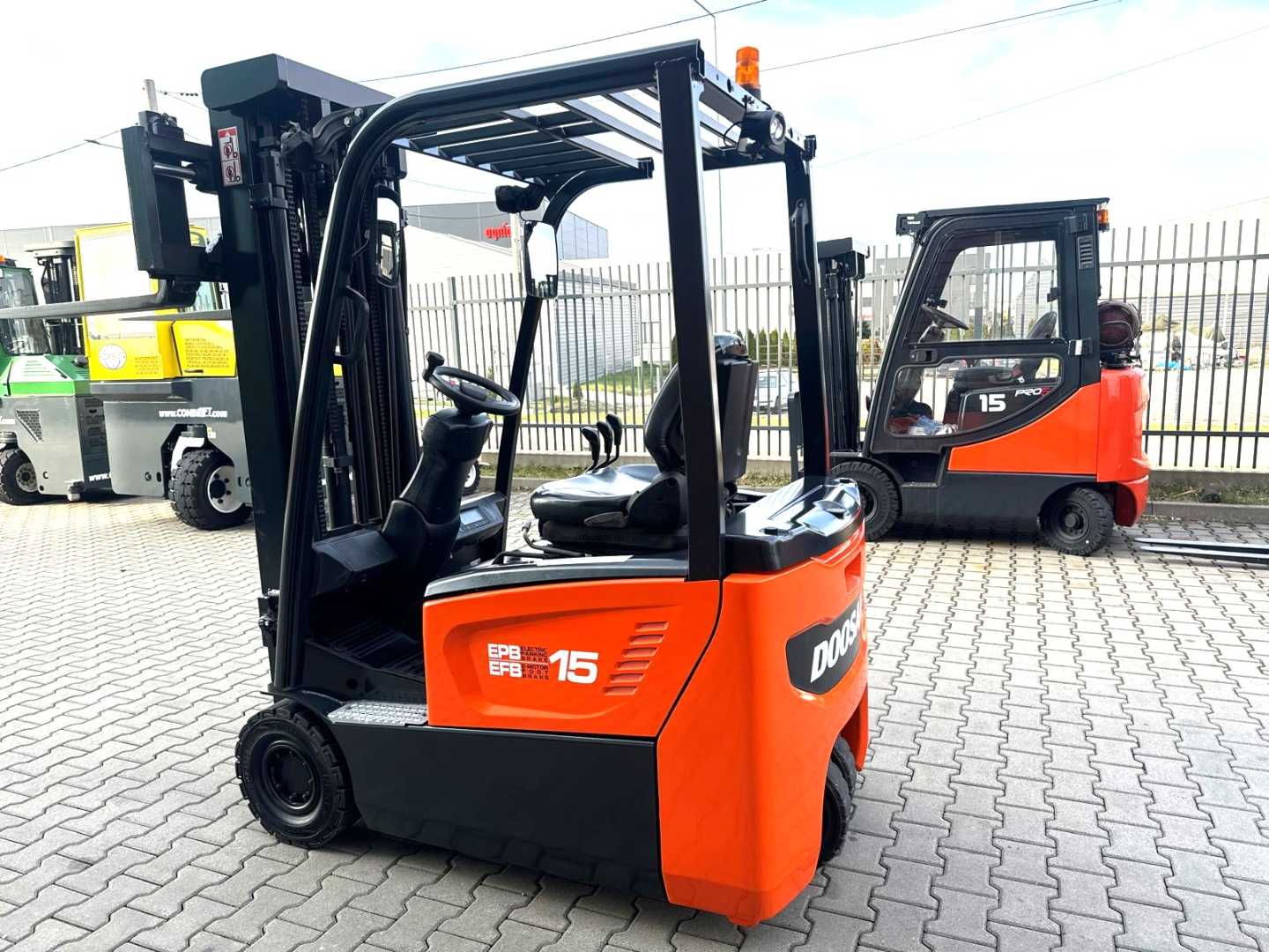 Used Forklift Doosan B15T-7/ 2021 year/ lithium battery//New price/New price 3 ratų šakinis krautuvas (Image 14)