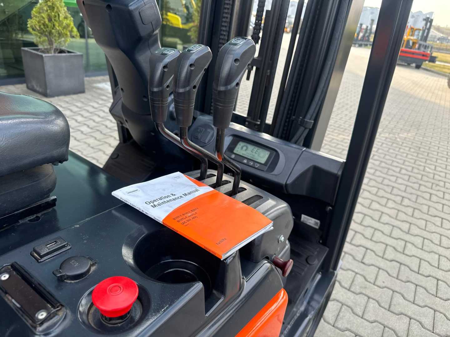 Used Forklift Doosan B15T-7/ 2021 year/ lithium battery//New price/New price 3 ratų šakinis krautuvas (Image 16)