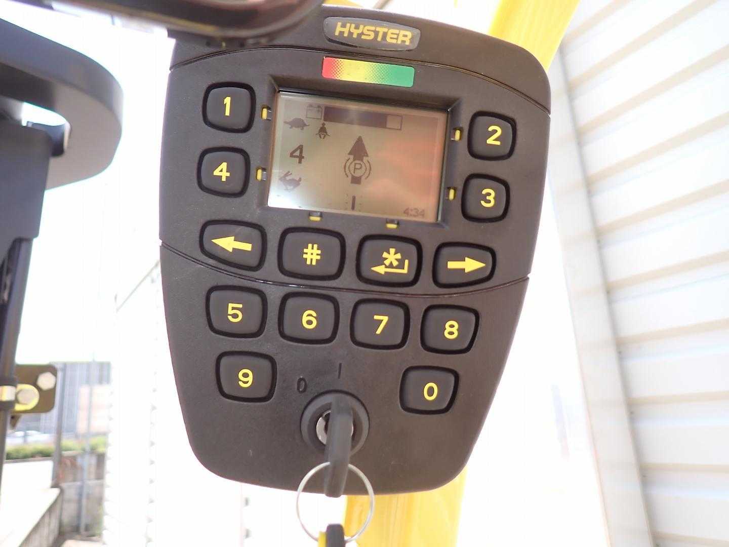 Used Forklift Hyster J1.5XNT 3 ratų šakinis krautuvas (Image 7) Used Forklift Hyster J1.5XNT 3 ratų šakinis krautuvas (Image 7)