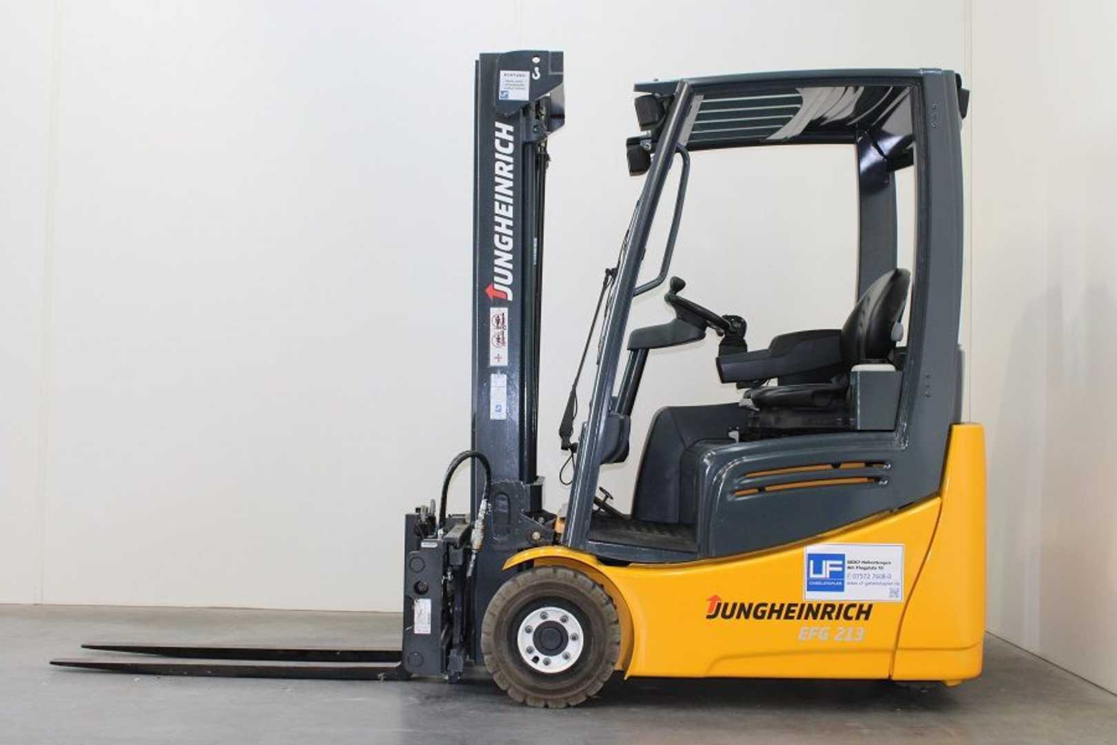 Used Forklift Jungheinrich EFG 213 3 ratų šakinis krautuvas (Image 1) Used Forklift Jungheinrich EFG 213 3 ratų šakinis krautuvas (Image 1)