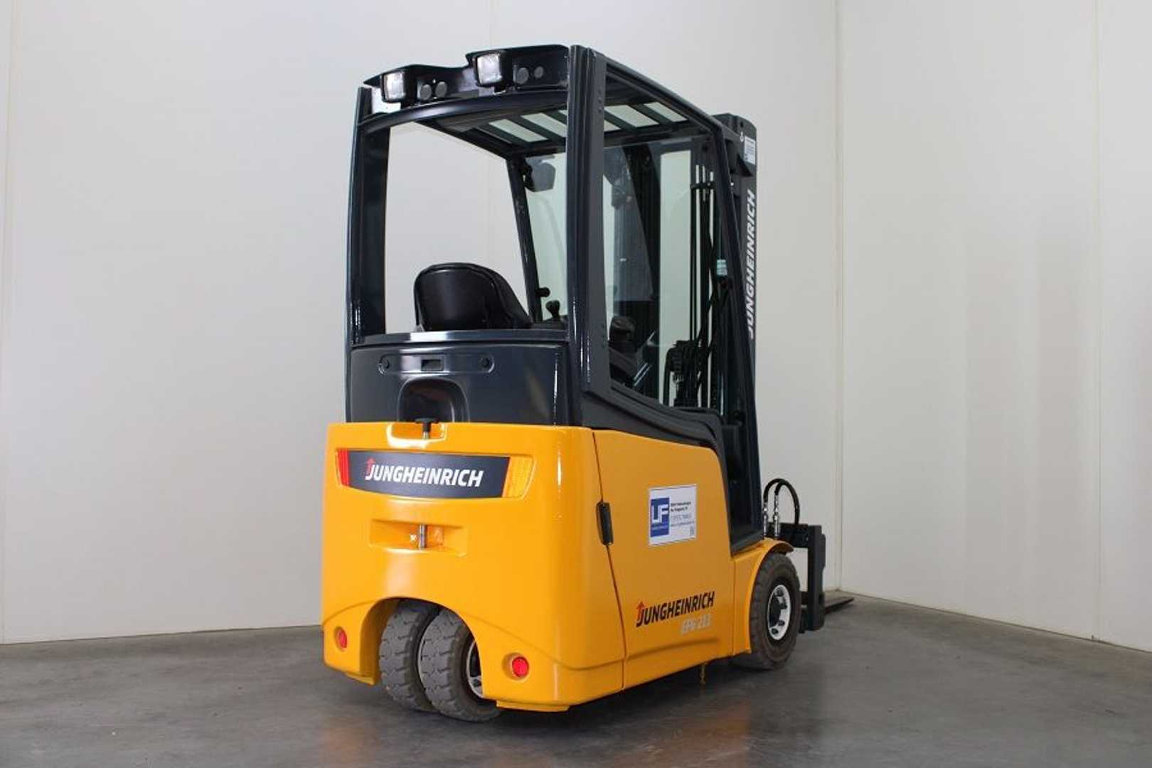 Used Forklift Jungheinrich EFG 213 3 ratų šakinis krautuvas (Image 2) Used Forklift Jungheinrich EFG 213 3 ratų šakinis krautuvas (Image 2)