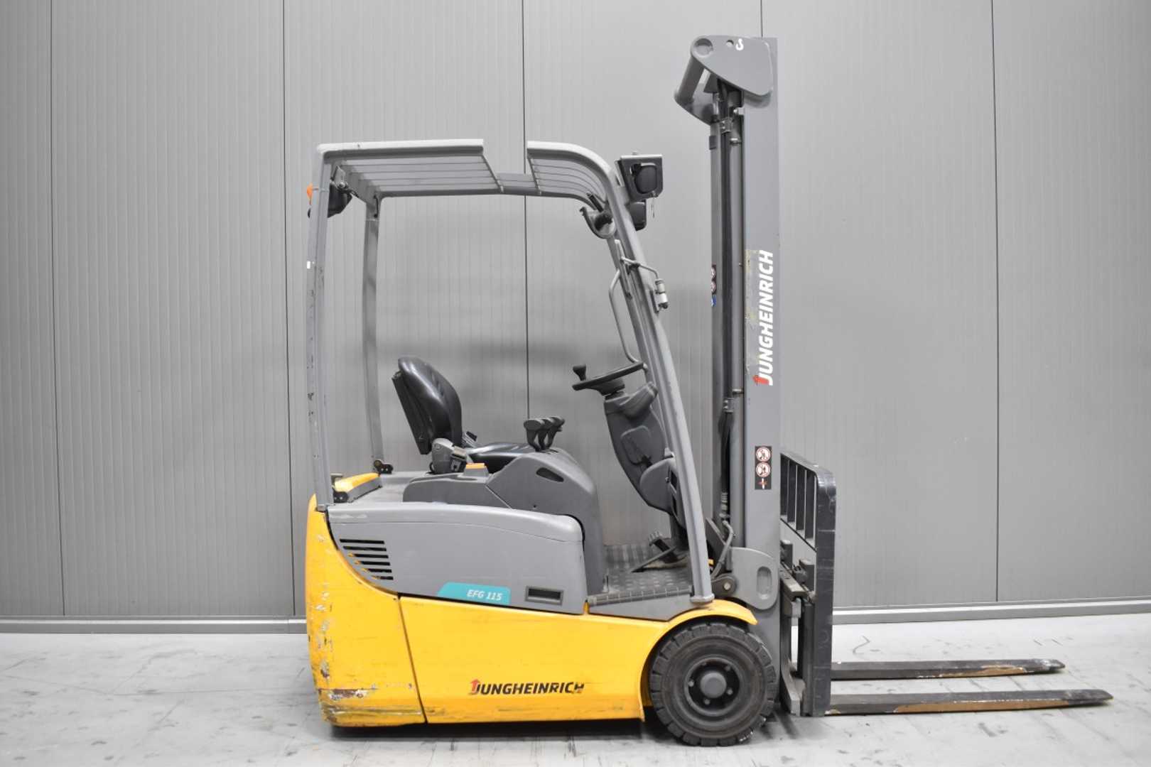 Used Forklift Jungheinrich EFG 115 /57655/ 3 ratų šakinis krautuvas (Image 3) Used Forklift Jungheinrich EFG 115 /57655/ 3 ratų šakinis krautuvas (Image 3)
