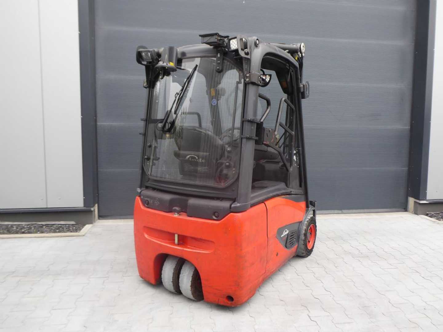Used Forklift Linde E16c-02 3 ratų šakinis krautuvas (Image 8)