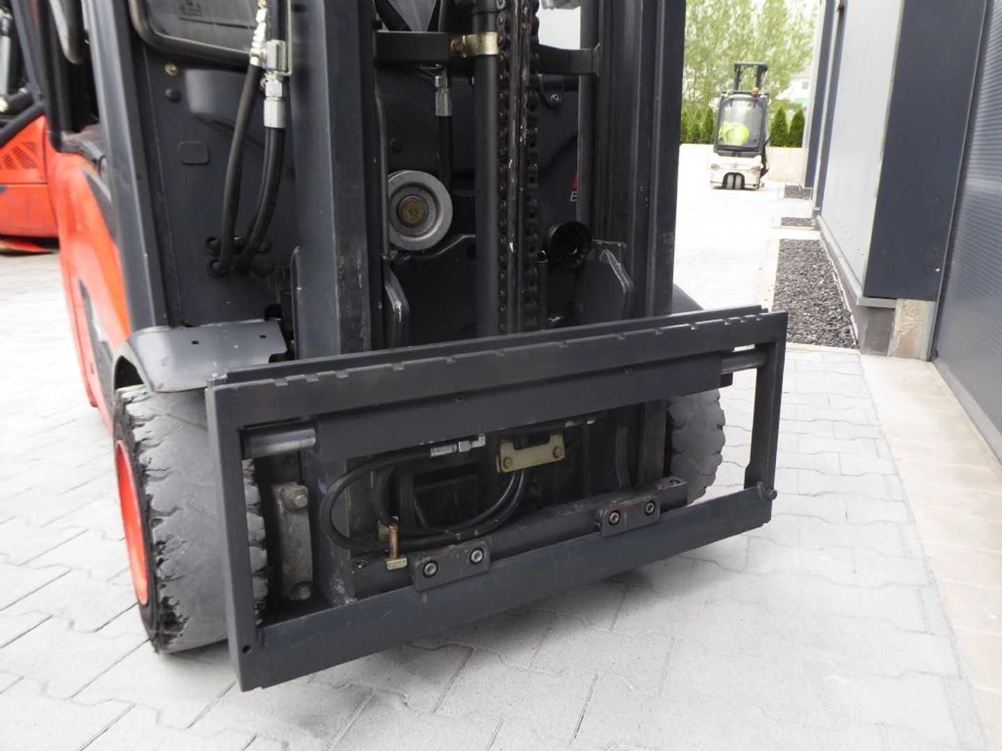 Used Forklift Linde E16c-02 3 ratų šakinis krautuvas (Image 10)