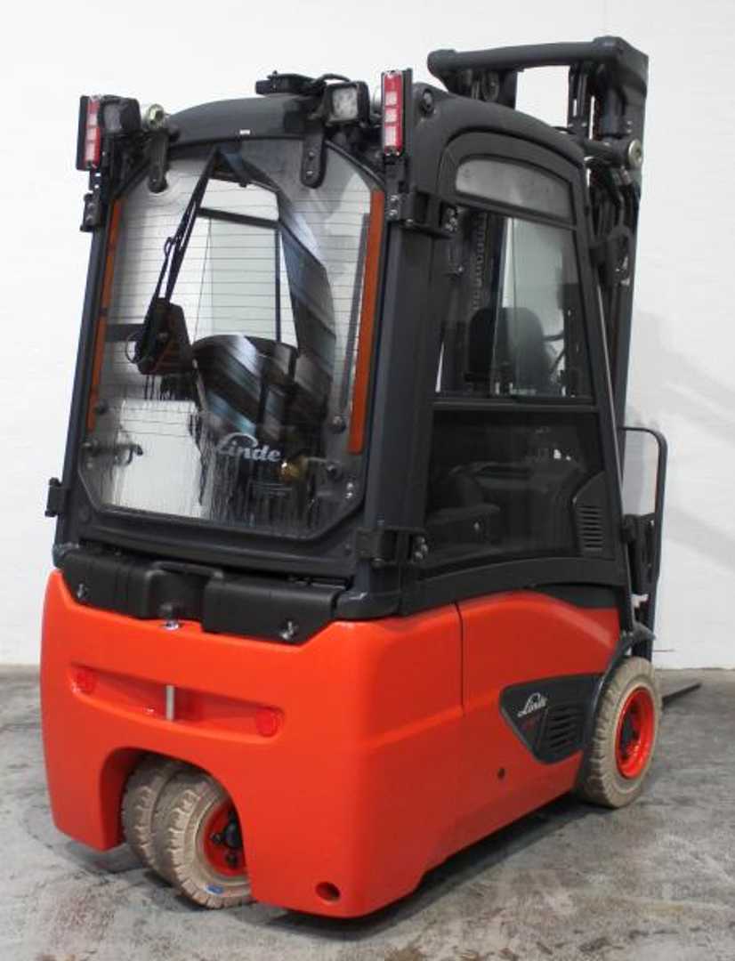 Used Forklift Linde E 16 C EVO 386-02 3 ratų šakinis krautuvas (Image 2) Used Forklift Linde E 16 C EVO 386-02 3 ratų šakinis krautuvas (Image 2)