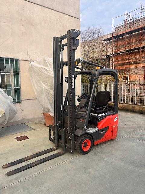 Used Forklift Linde E12-02 3 ratų šakinis krautuvas (Image 1)