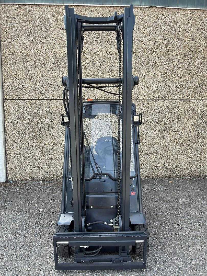 Used Forklift Linde E16C-02 (740h) NEW BATTERY 3 ratų šakinis krautuvas (Image 3)
