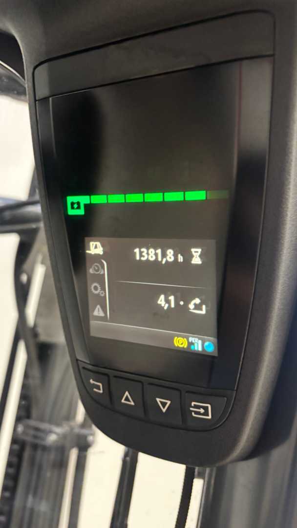 Used Forklift Linde E15 3 ratų šakinis krautuvas (Image 3) Used Forklift Linde E15 3 ratų šakinis krautuvas (Image 3)