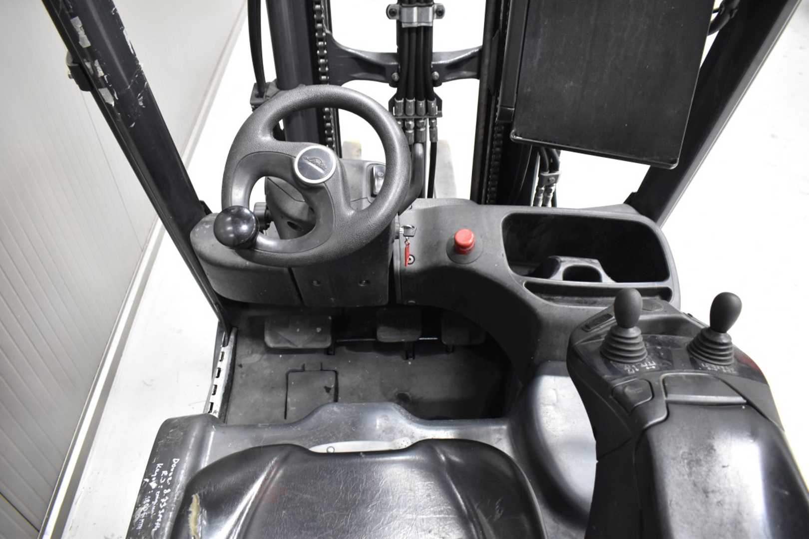 Used Forklift Linde E 15 - 02 /58840/ 3 ratų šakinis krautuvas (Image 7) Used Forklift Linde E 15 - 02 /58840/ 3 ratų šakinis krautuvas (Image 7)