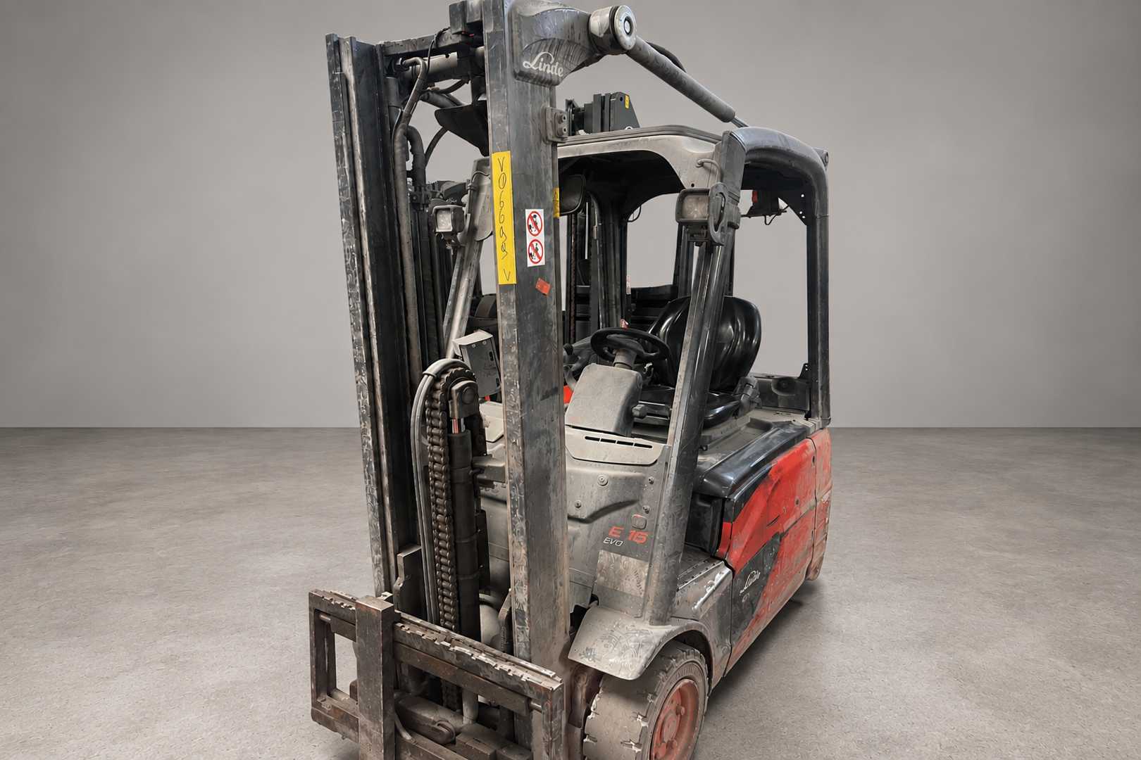 Used Forklift Linde E 16 - 02 /58848/ 3 ratų šakinis krautuvas (Image 1) Used Forklift Linde E 16 - 02 /58848/ 3 ratų šakinis krautuvas (Image 1)