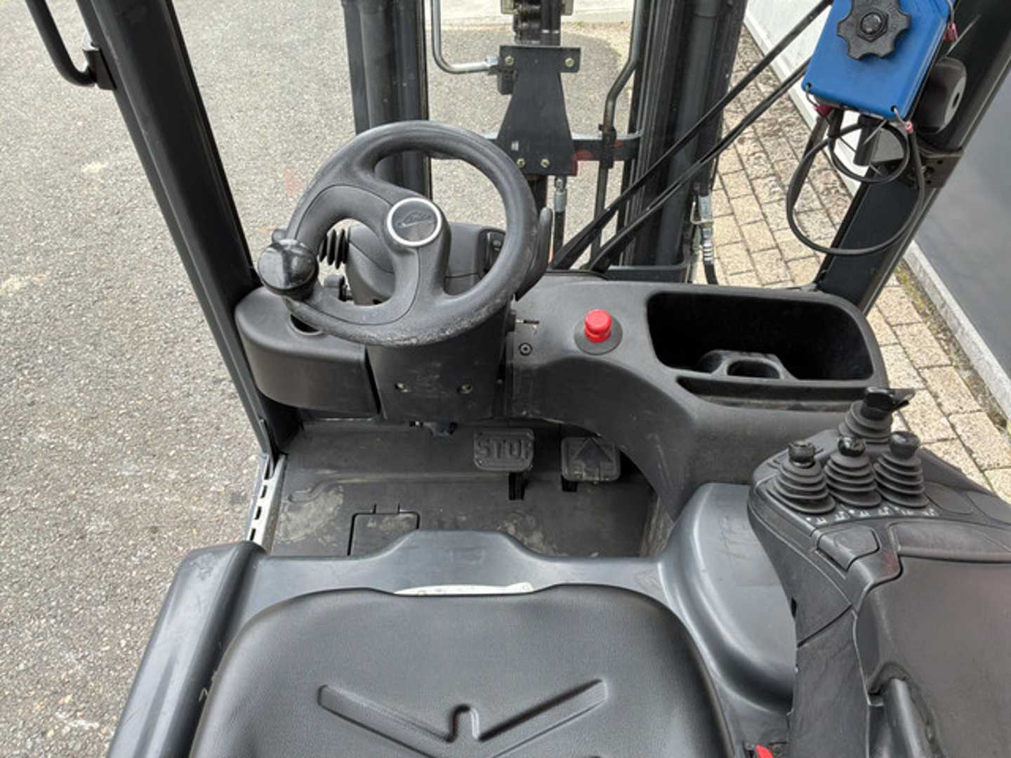 Used Forklift Linde E16-01 3 ratų šakinis krautuvas (Image 3)