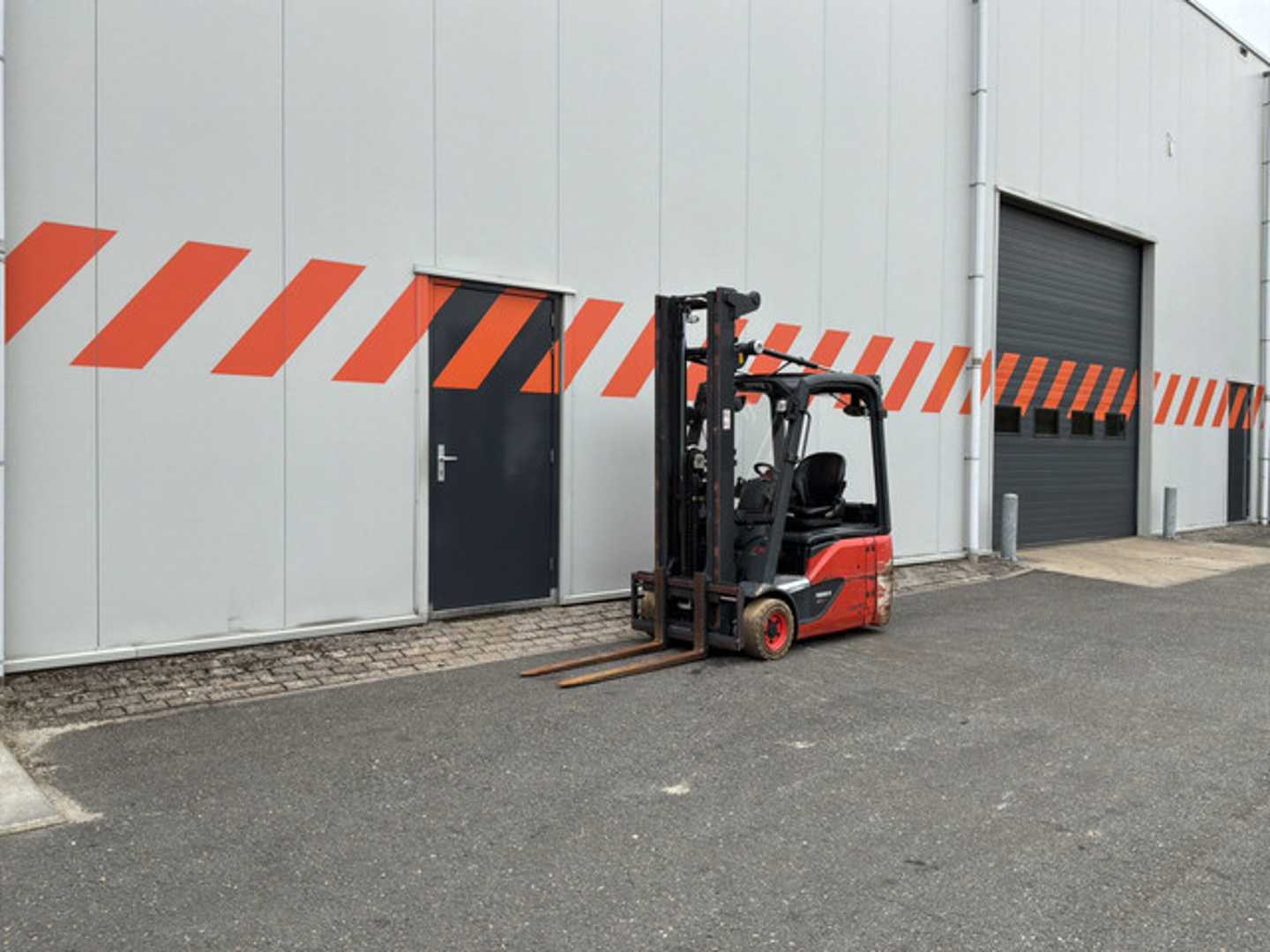 Used Forklift Linde E16-01 3 ratų šakinis krautuvas (Image 4)