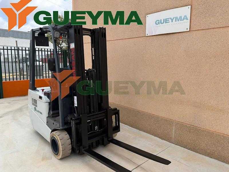 Used Forklift Nissan 1N1L18Q MATRICULADA 3 ratų šakinis krautuvas (Image 2) Used Forklift Nissan 1N1L18Q MATRICULADA 3 ratų šakinis krautuvas (Image 2)