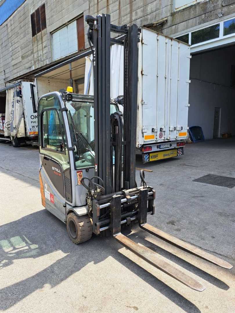 Used Forklift STILL RX 20-16 3 ratų šakinis krautuvas (Image 1) Used Forklift STILL RX 20-16 3 ratų šakinis krautuvas (Image 1)