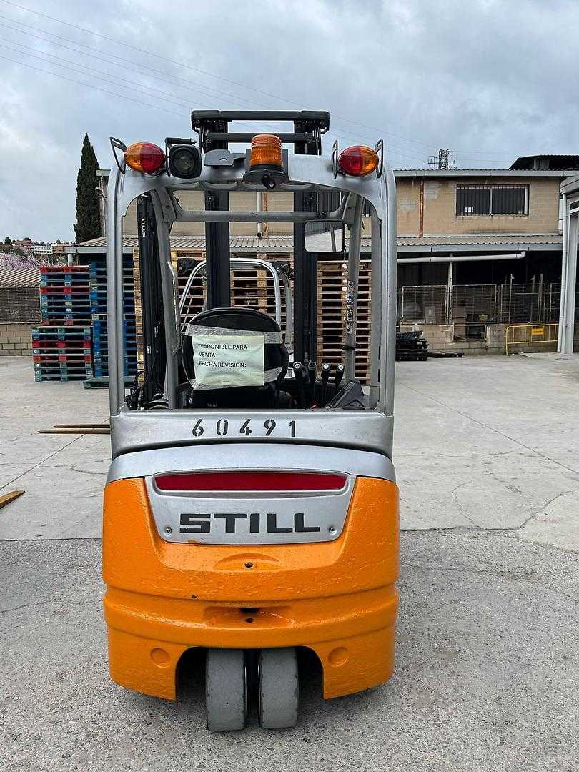 Used Forklift STILL RX20-20 3 ratų šakinis krautuvas (Image 5) Used Forklift STILL RX20-20 3 ratų šakinis krautuvas (Image 5)