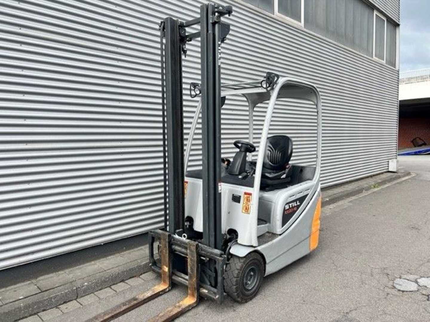 Used Forklift STILL RX20-16 3 ratų šakinis krautuvas (Image 2)
