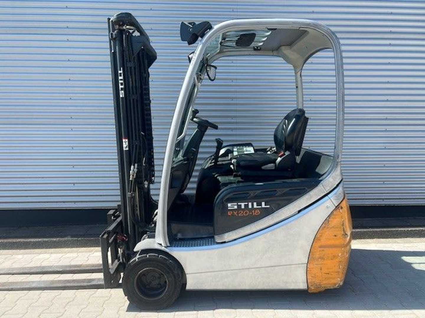 Used Forklift STILL RX20-18 3 ratų šakinis krautuvas (Image 1)