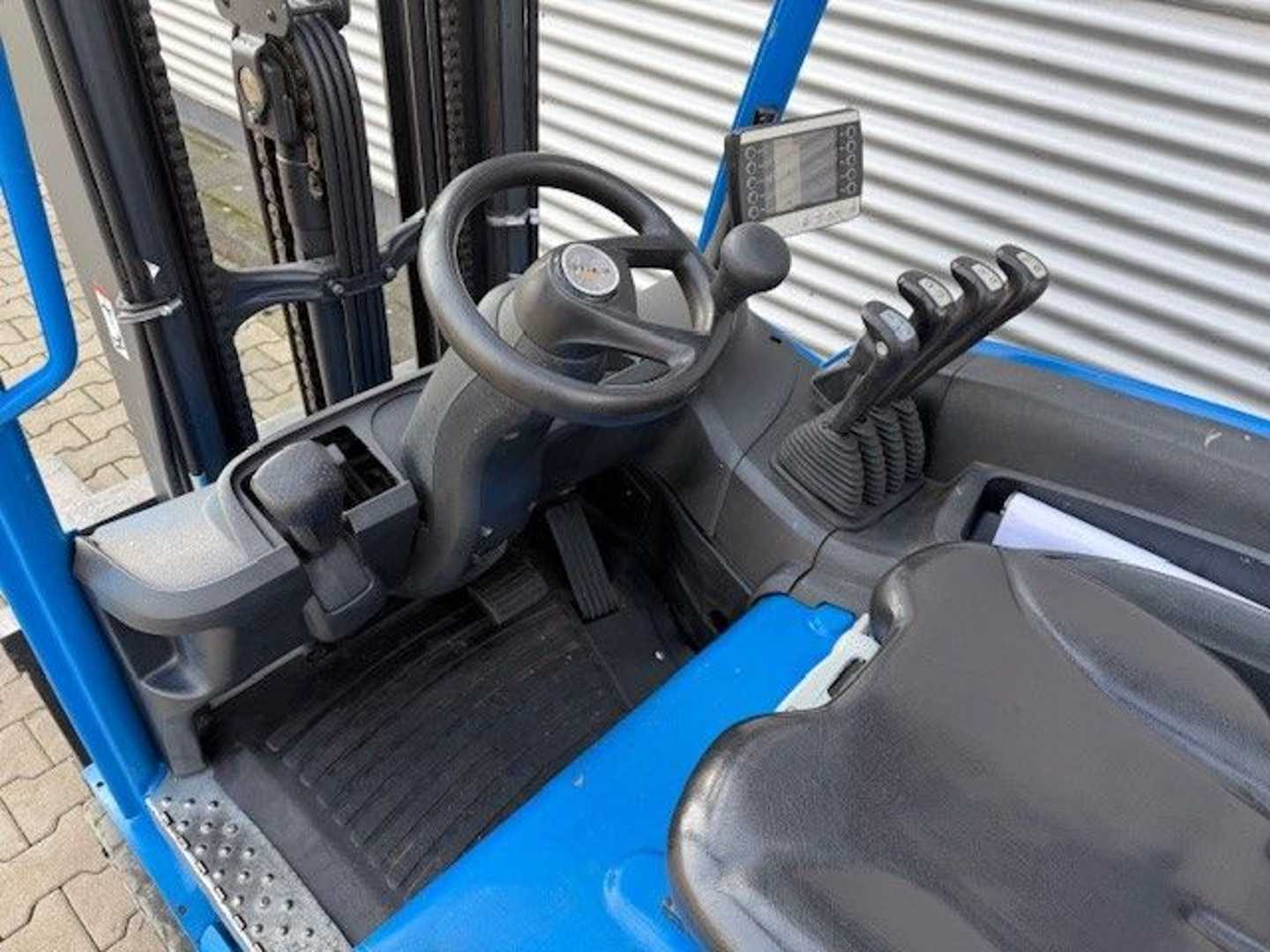 Used Forklift STILL RX20-16L 3 ratų šakinis krautuvas (Image 8) Used Forklift STILL RX20-16L 3 ratų šakinis krautuvas (Image 8)