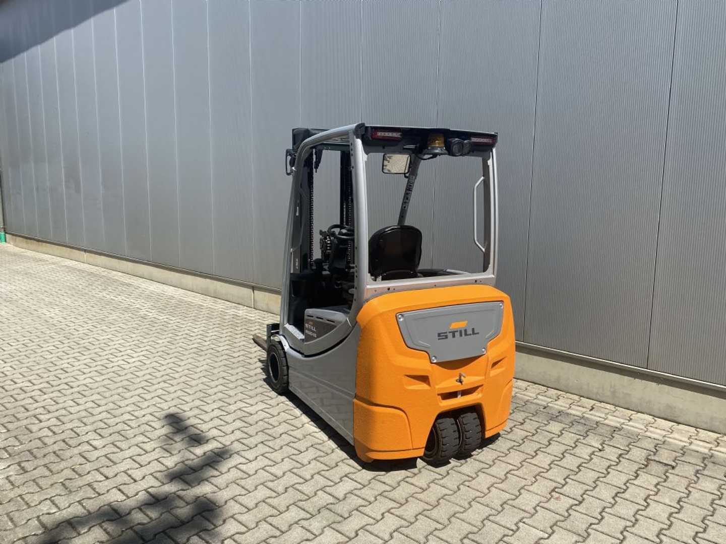 Used Forklift STILL RX 20-20 L 3 ratų šakinis krautuvas (Image 1)